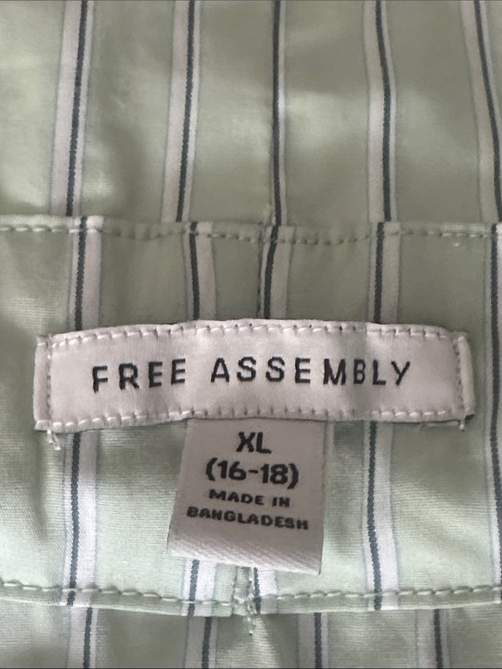 Free Assembly Light Green Striped Ruffle Tie-Neck Blouse size S, & XXL - Picture 9 of 10